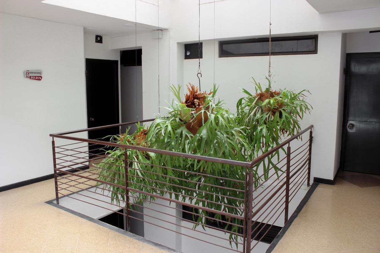 Hotel Natural Medellín Kültér fotó